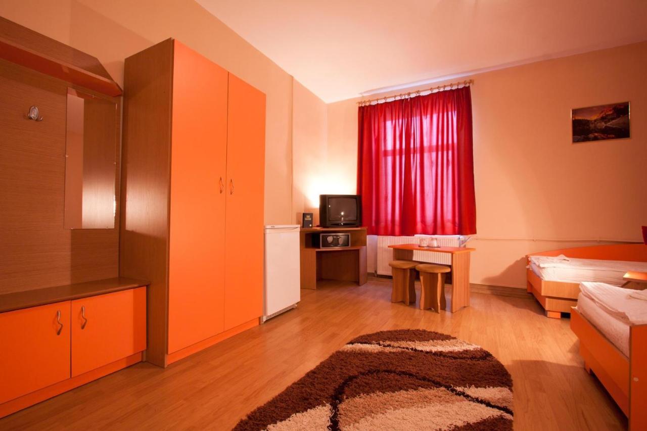 Filo Hotel Gheorgheni  Esterno foto