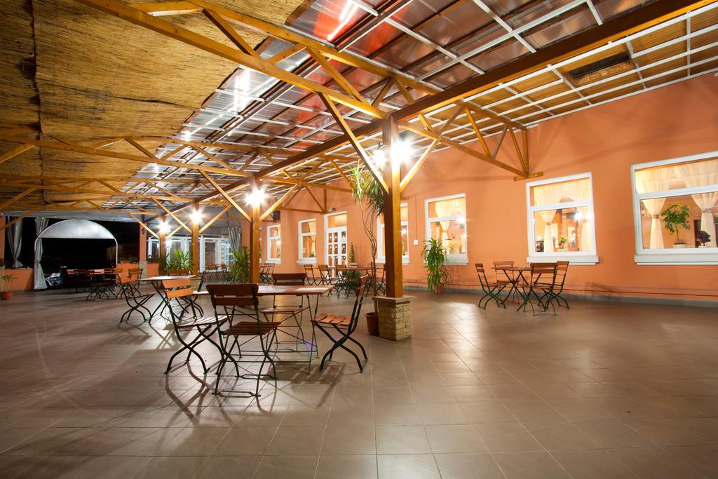 Filo Hotel Gheorgheni  Esterno foto